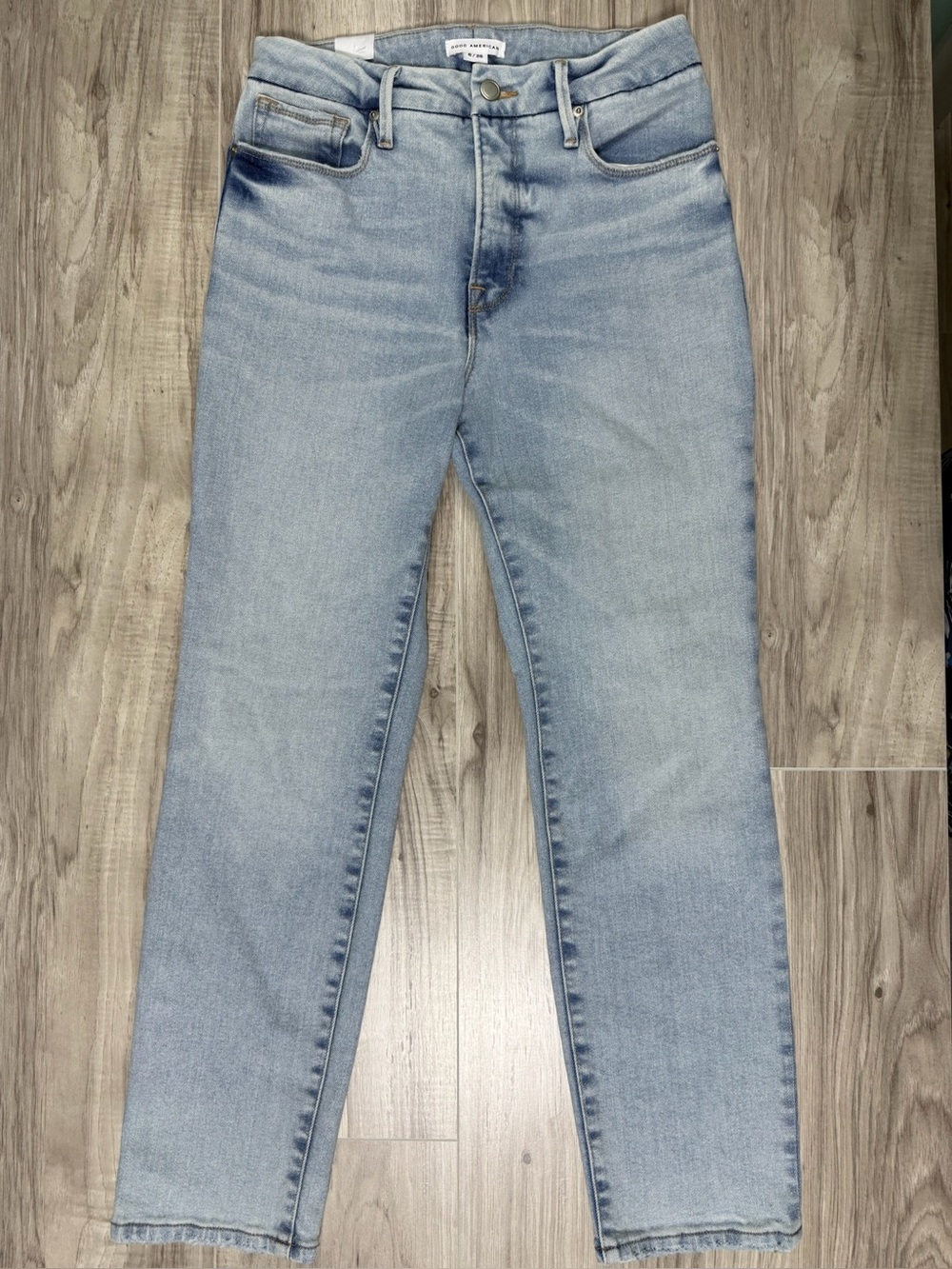 Good American Good Classic Natural Fray Hem Jeans Size 6/28 Light Wash